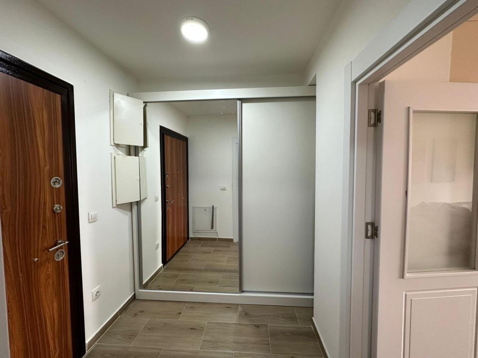 Apartmani Imperial โนวีปาซาร์ ภายนอก รูปภาพ