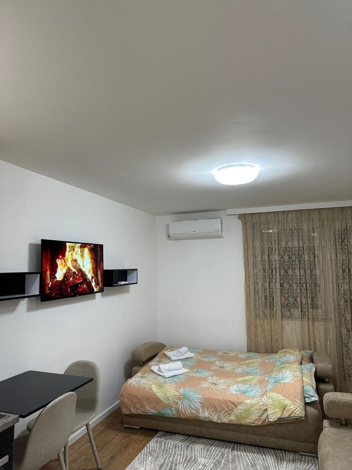 Apartmani Imperial โนวีปาซาร์ ภายนอก รูปภาพ